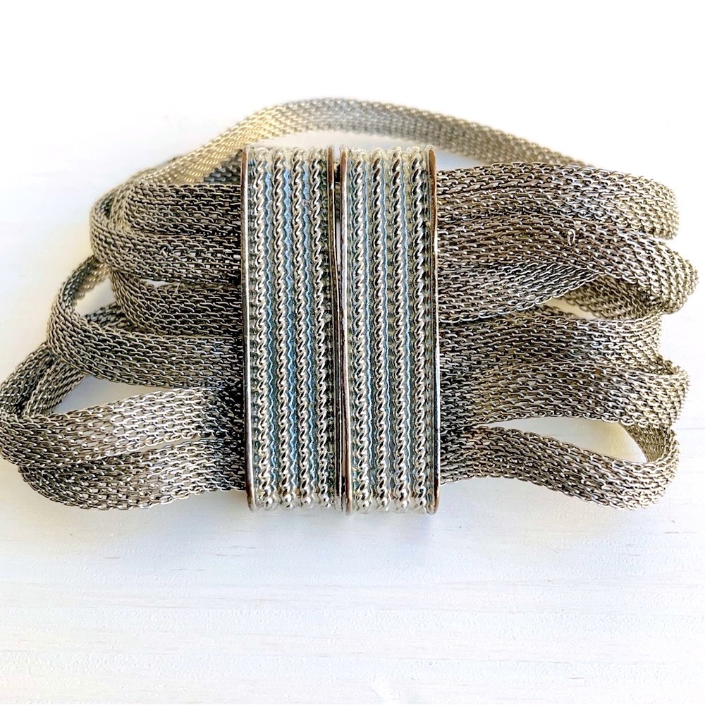Vintage silver magnetic lock closure bracelet